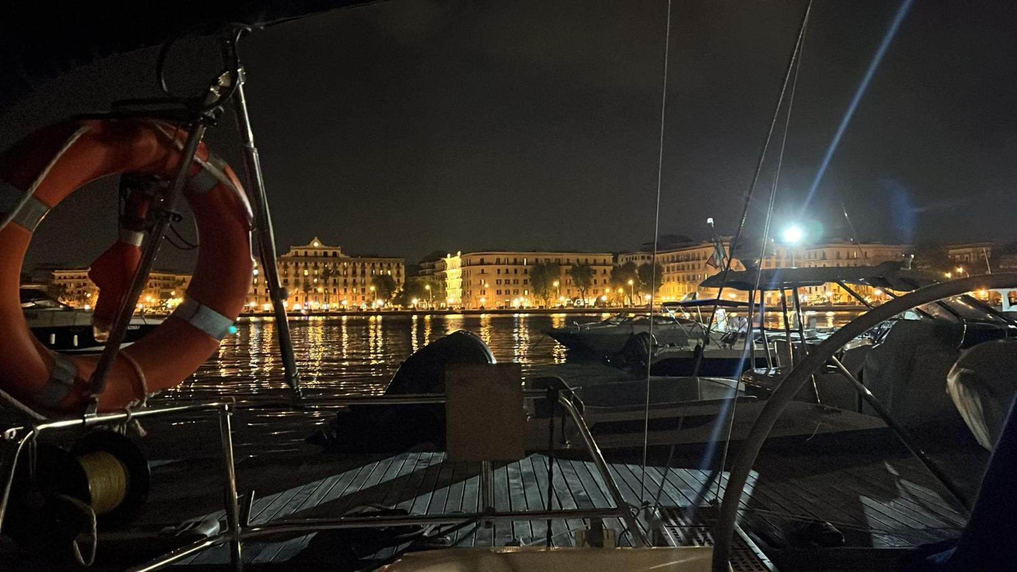 Charming Sailing Boat - Le Dimore Di Ines Bari Dış mekan fotoğraf